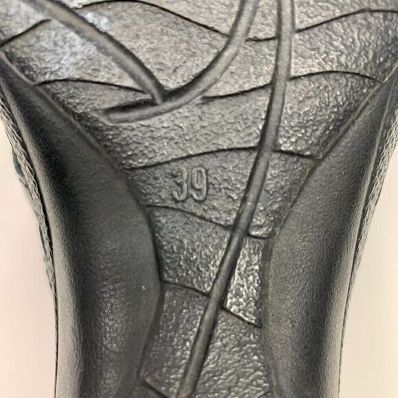 Clark's Black Leather Mule Clogs With Buckle 2.5" Wedge Heel Size Women's 8 - Picture 6 of 7